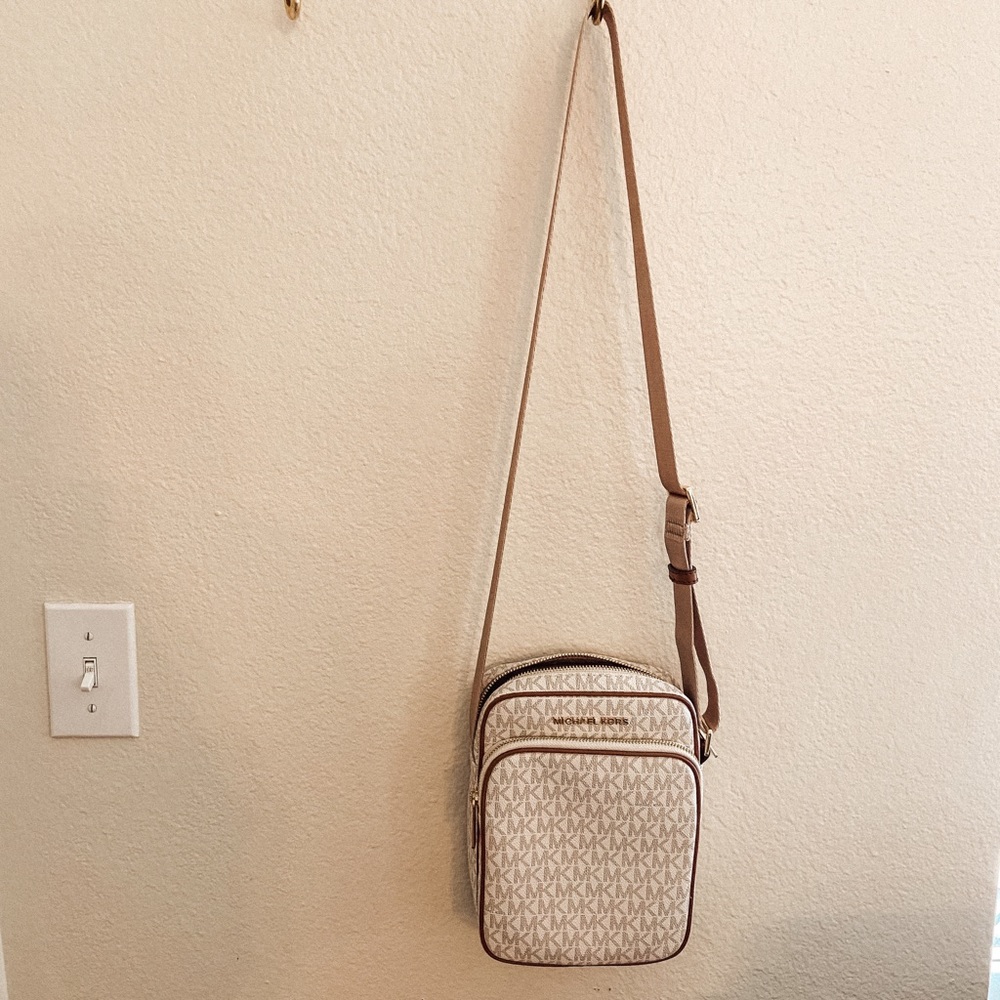 Michael Kors Crossbody bag